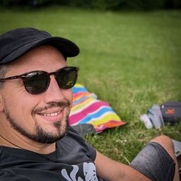Aleš Roubíček 👾